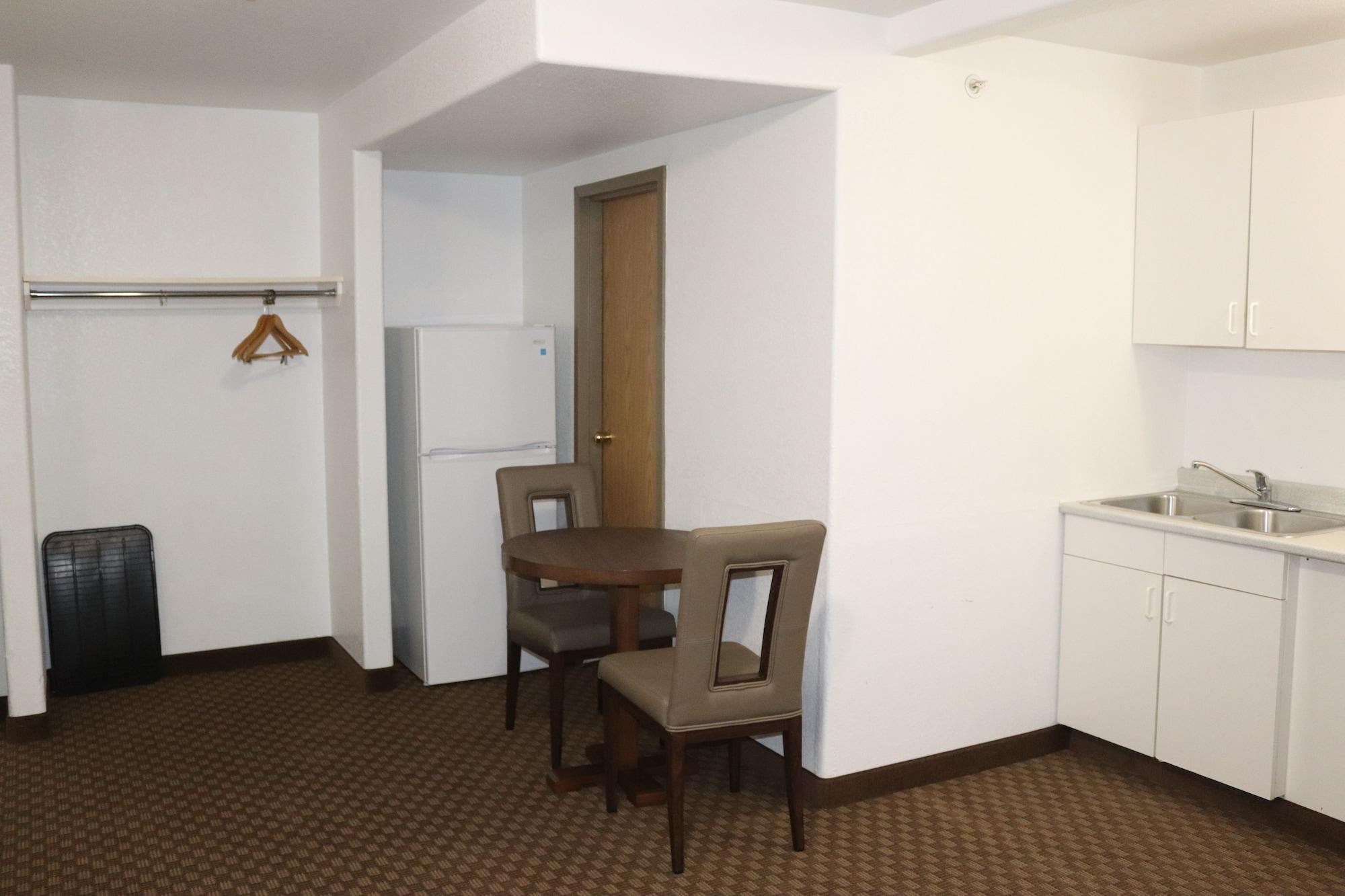 Super 8 By Wyndham 3*