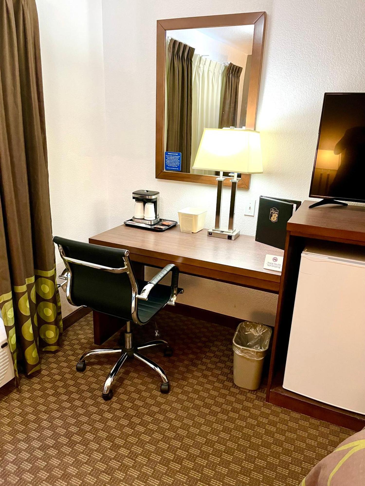 Hotel Super 8 By Wyndham