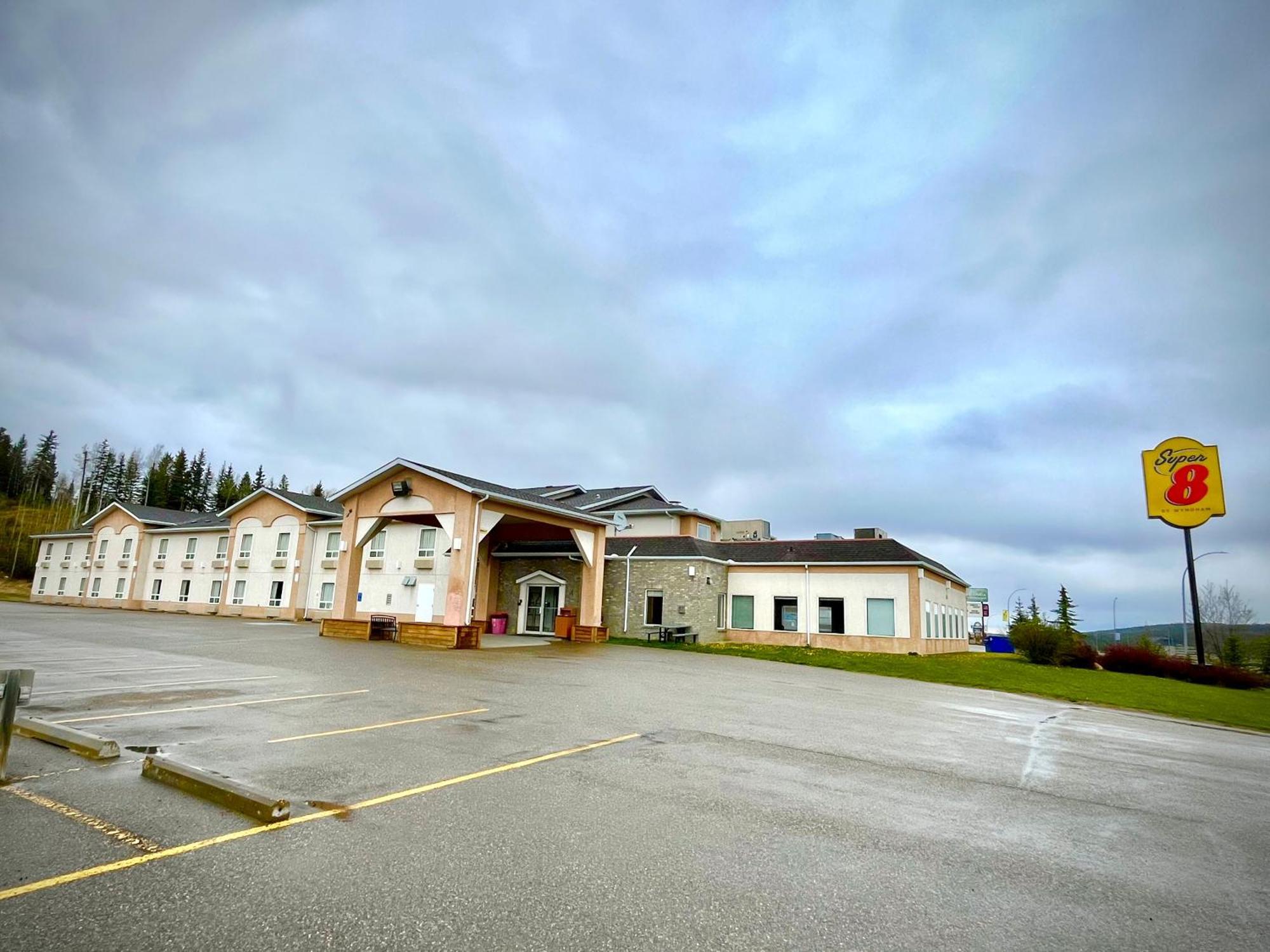 Hotel Super 8 By Wyndham 3*