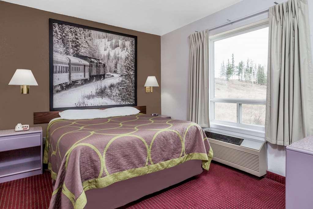 Hotel Super 8 By Wyndham Hinton
